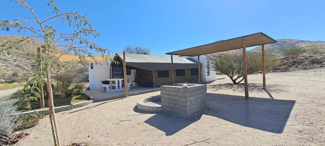 Achab Self Catering Tent Usakos Экстерьер фото